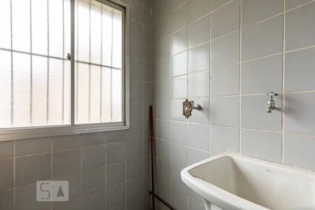 Área de Serviço de apartamento para alugar com 2 quartos, 52m² em Jardim Iris, São Paulo
