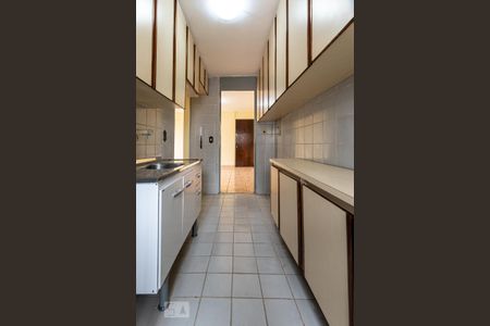 Apartamento para alugar com 52m², 2 quartos e 1 vaga Apartamento para alugar com 52m², 2 quartos e 1 vagaCozinha