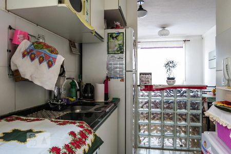 Cozinha de apartamento à venda com 2 quartos, 39m² em São Pedro, Osasco