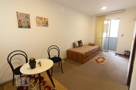 Studio para alugar com 27m², 1 quarto e sem vagaSala