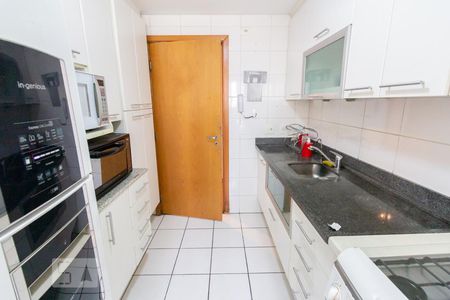 Apartamento para alugar com 90m², 3 quartos e 2 vagas Apartamento para alugar com 90m², 3 quartos e 2 vagasCozinha