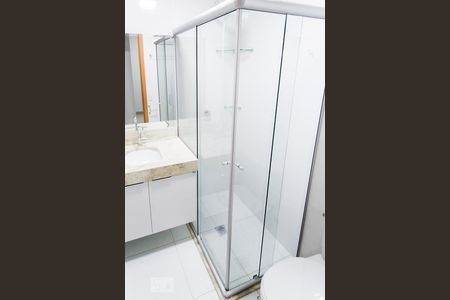 Banheiro da Suíte 1 de apartamento para alugar com 2 quartos, 69m² em St. Bueno, Goiânia