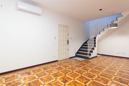 Sala de casa para alugar com 3 quartos, 130m² em Campo Belo, São Paulo