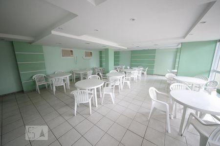 Apartamento para alugar com 75m², 2 quartos e 1 vagaSalão de festas