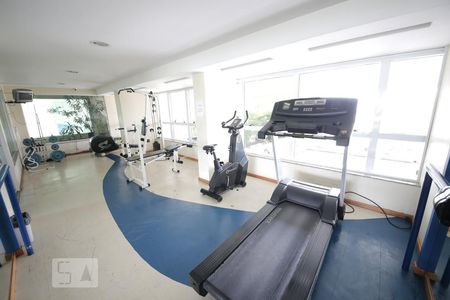 Apartamento para alugar com 75m², 2 quartos e 1 vagaAcademia