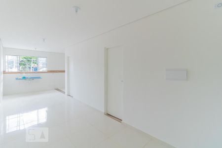 Sala de apartamento para alugar com 2 quartos, 45m² em Jardim Colorado, São Paulo