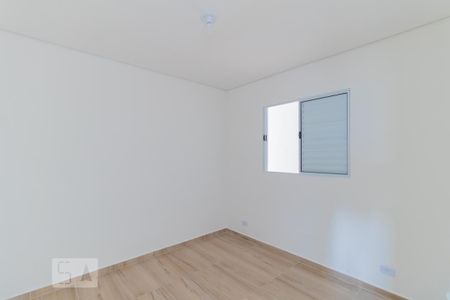 Quarto 1 de apartamento para alugar com 2 quartos, 45m² em Jardim Colorado, São Paulo