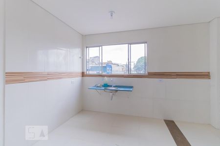 Cozinha de apartamento para alugar com 2 quartos, 45m² em Jardim Colorado, São Paulo