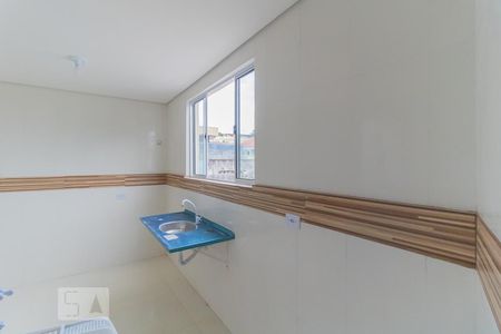 Cozinha de apartamento para alugar com 2 quartos, 45m² em Jardim Colorado, São Paulo