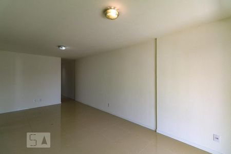 Apartamento à venda com 115m², 3 quartos e 2 vagasSala