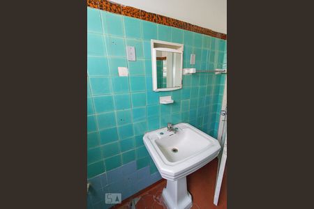 Casa para alugar com 95m², 3 quartos e 1 vagaBanheiro