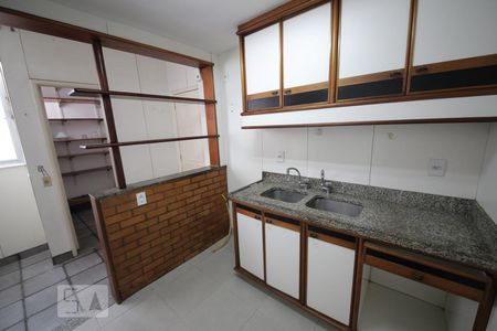 Apartamento para alugar com 100m², 3 quartos e 1 vagaCozinha