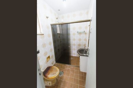 Banheiro de apartamento à venda com 2 quartos, 70m² em Tanque, Rio de Janeiro