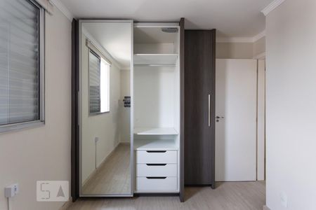 Suíte - Armários de apartamento à venda com 3 quartos, 60m² em Jardim do Trevo, Campinas