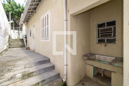 Casa para alugar com 30m², 1 quarto e sem vagaÁrea de Serviço