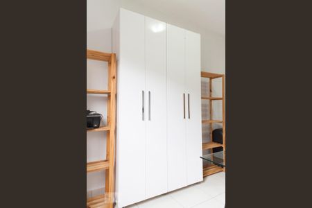 Apartamento para alugar com 69m², 2 quartos e 1 vagaQuarto