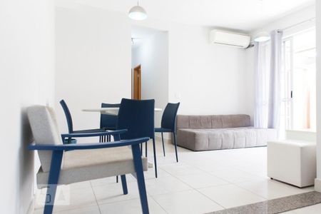 Apartamento para alugar com 69m², 2 quartos e 1 vagaSala