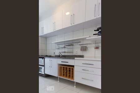 Apartamento para alugar com 69m², 2 quartos e 1 vagaCozinha