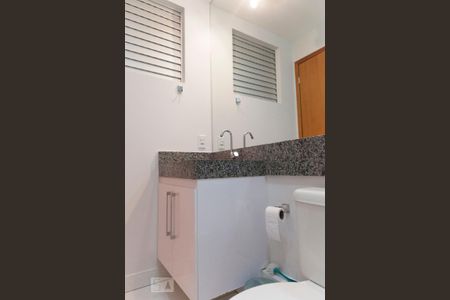Apartamento para alugar com 69m², 2 quartos e 1 vagaBanheiro da Suíte