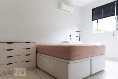 Apartamento para alugar com 69m², 2 quartos e 1 vagaSuíte