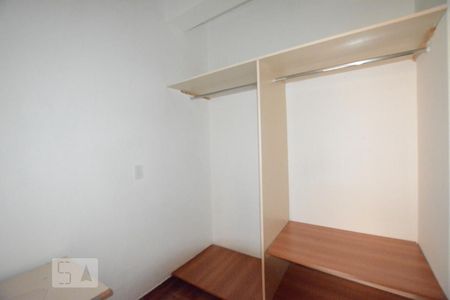 Apartamento para alugar com 700m², 3 quartos e 2 vagasQuarto 1 suite- closte