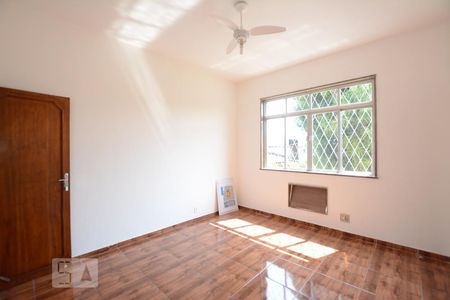 Apartamento para alugar com 700m², 3 quartos e 2 vagasQuarto 1 suite