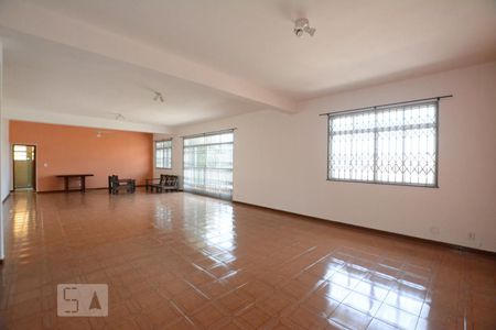 Apartamento para alugar com 700m², 3 quartos e 2 vagasSala