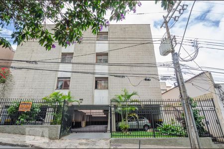 Apartamento para alugar com 87m², 3 quartos e 1 vagaFachada