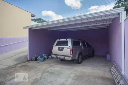 Casa para alugar com 180m², 2 quartos e 8 vagasFachada da casa