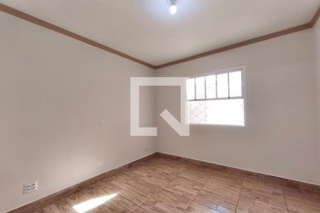 Suíte de casa para alugar com 2 quartos, 180m² em Vila Lemos, Campinas