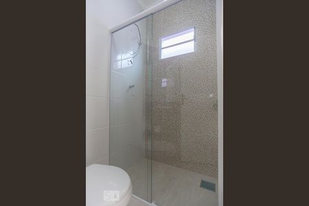 Casa para alugar com 180m², 2 quartos e 8 vagasBanheiro da suíte