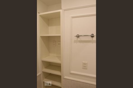 Casa à venda com 400m², 4 quartos e 2 vagas Casa à venda com 400m², 4 quartos e 2 vagasBanheiro do Quarto 3 - Suíte