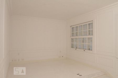 Casa à venda com 400m², 4 quartos e 2 vagas Casa à venda com 400m², 4 quartos e 2 vagasQuarto 2