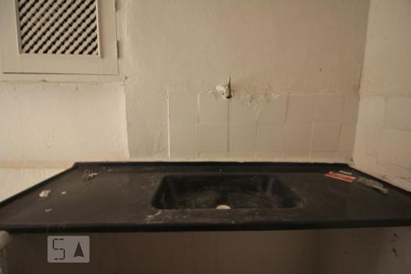 Pia de casa para alugar com 1 quarto, 40m² em Jardim Monte Kemel, São Paulo