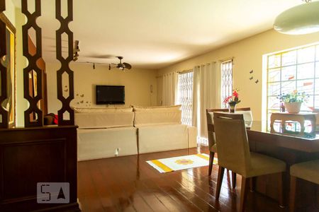 sala de casa à venda com 4 quartos, 600m² em Engenho da Rainha, Rio de Janeiro