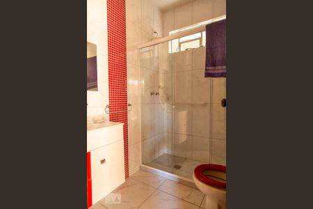 Casa à venda com 600m², 4 quartos e 4 vagas Casa à venda com 600m², 4 quartos e 4 vagasbanheiro de serviço