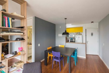 Sala de apartamento à venda com 2 quartos, 60m² em Jaguaré, São Paulo