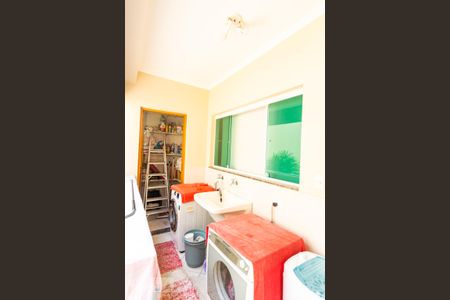 Casa à venda com 197m², 3 quartos e 3 vagasÁrea de Serviço