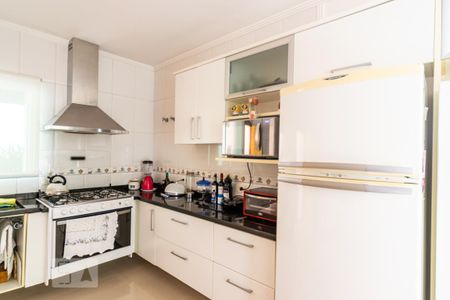 Casa à venda com 197m², 3 quartos e 3 vagasCozinha
