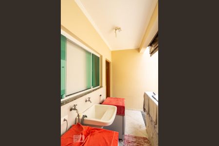 Casa à venda com 197m², 3 quartos e 3 vagasÁrea de Serviço