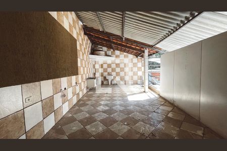 Área de Serviço de casa à venda com 5 quartos, 400m² em Lauzane Paulista, São Paulo