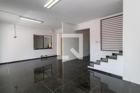 Sala de casa para alugar com 8 quartos, 400m² em Lauzane Paulista, São Paulo