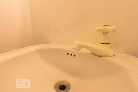 Lavabo de casa para alugar com 2 quartos, 100m² em Brooklin Paulista, São Paulo