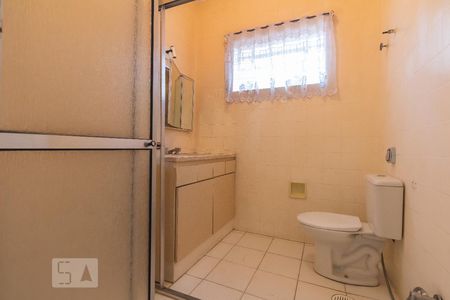 Banheiro de casa para alugar com 2 quartos, 100m² em Brooklin Paulista, São Paulo