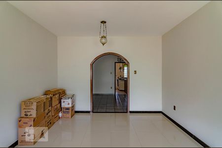 Sala de Casa com 3 quartos, 164m² Santa Cruz