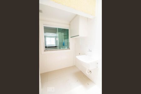 Casa para alugar com 119m², 2 quartos e 2 vagas Casa para alugar com 119m², 2 quartos e 2 vagasÁrea de Serviço