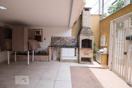 Casa para alugar com 119m², 2 quartos e 2 vagas Casa para alugar com 119m², 2 quartos e 2 vagasEspaço Gourmet
