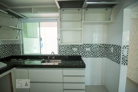 Casa para alugar com 119m², 2 quartos e 2 vagas Casa para alugar com 119m², 2 quartos e 2 vagasCozinha