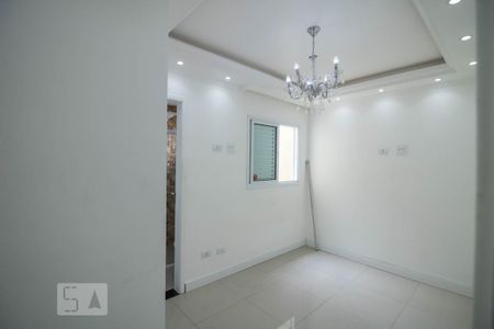 Casa para alugar com 119m², 2 quartos e 2 vagas Casa para alugar com 119m², 2 quartos e 2 vagasSuite 2