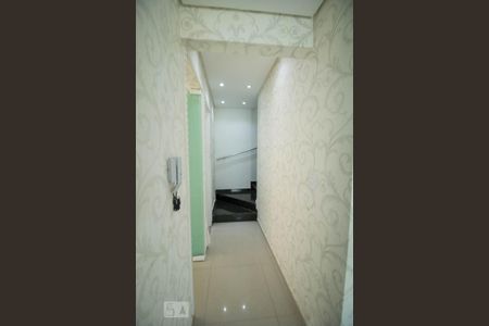Casa para alugar com 119m², 2 quartos e 2 vagas Casa para alugar com 119m², 2 quartos e 2 vagasCorredor